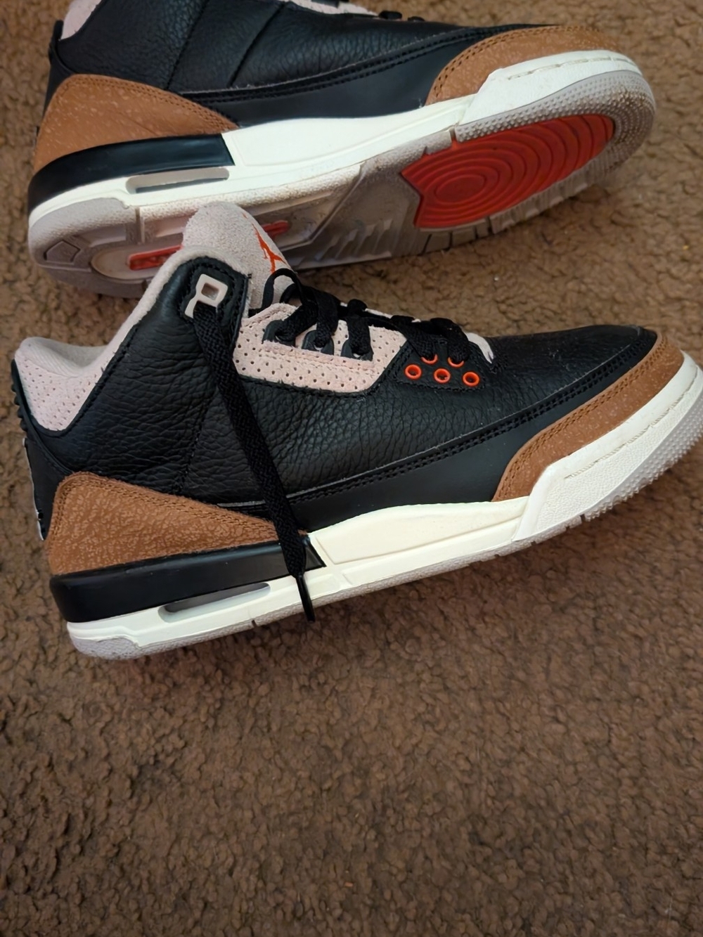 Jordan Retro 3s Desert Elephant Size 6.5y/8 In Women's.